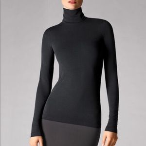 WOLFORD PORTLAND TURTLENECK.